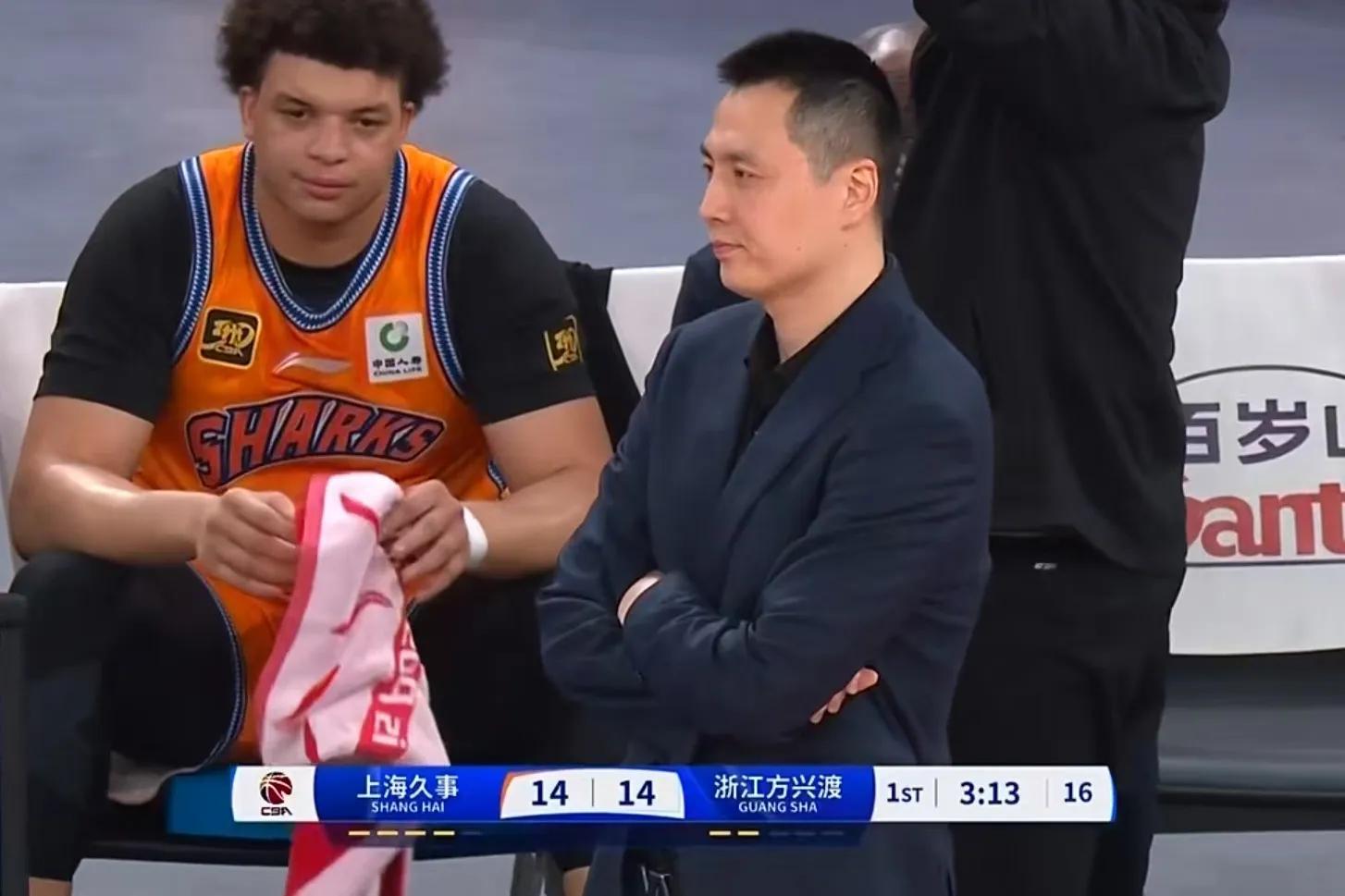 上海夺冠在望？顶级后卫登场，广厦危机现(2019至2020cba第8轮上海对战广厦)