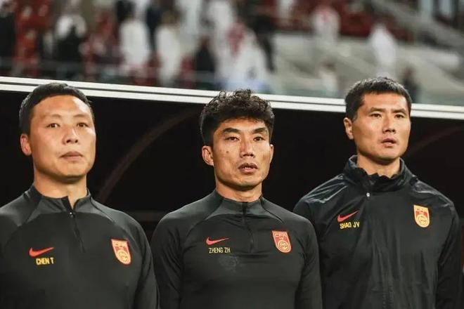 热议国足1-0中国香港:大部分时间索然无味加快选帅效率(中国香港为啥单独参赛)