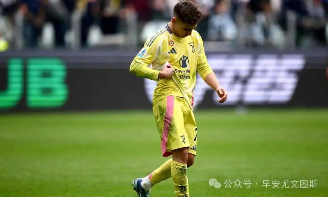 半岛体育-HEREWEGO！尤文签小孔塞桑转会费3000万欧分4期(孔塞桑儿子绝杀捷克)