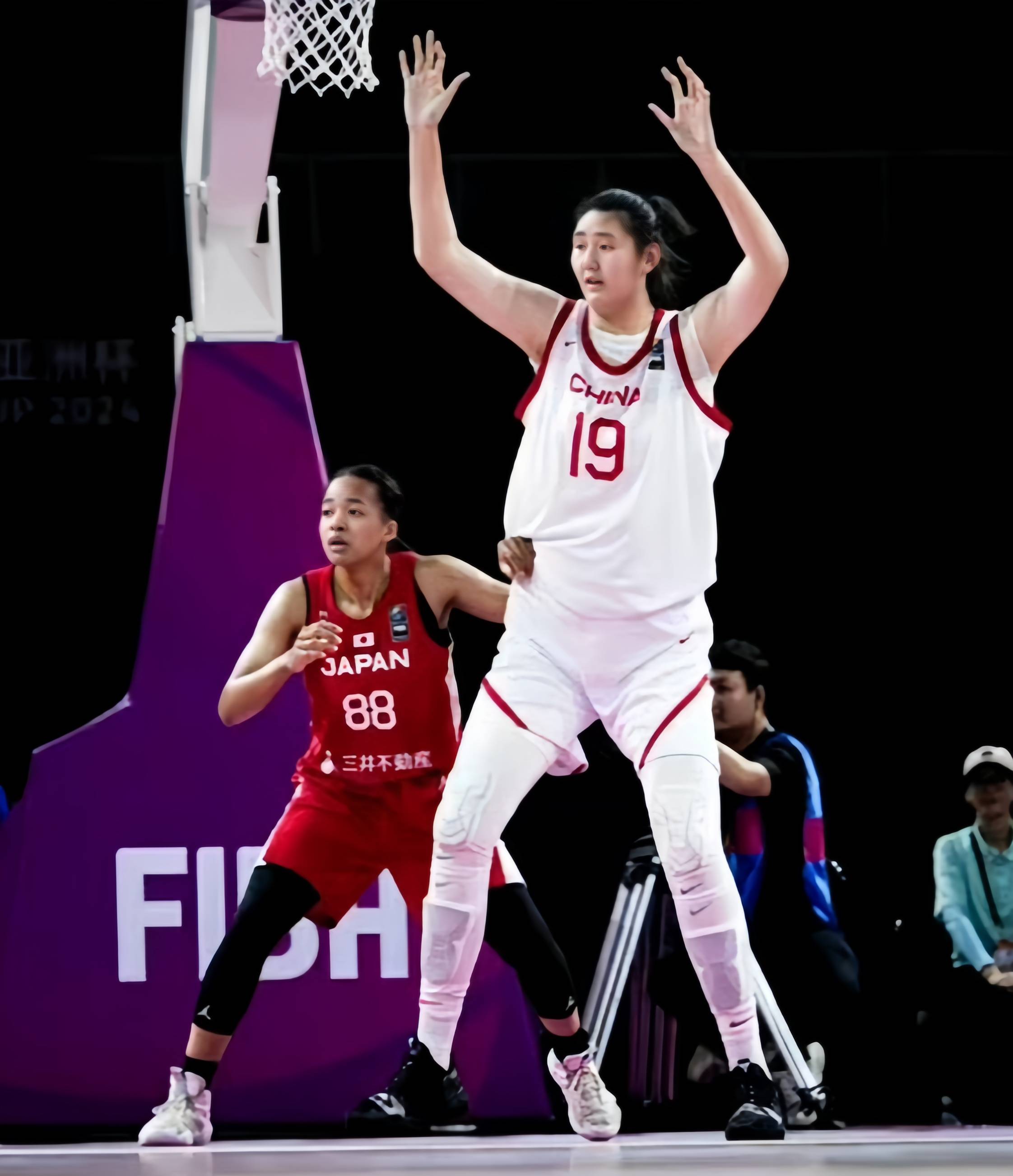 日本女篮主帅：我找到方法限制张子宇，但是是赛后才想到的(日本女篮球运动员)