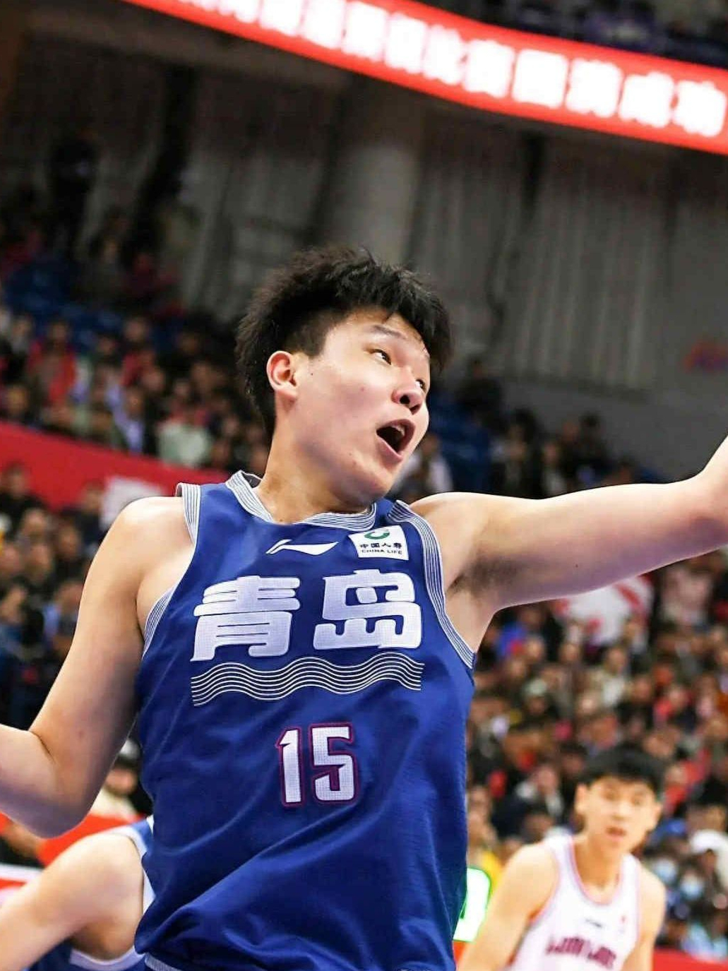 杨瀚森夏联场均10分5板23帽屡次贡献惊艳妙传的简单介绍