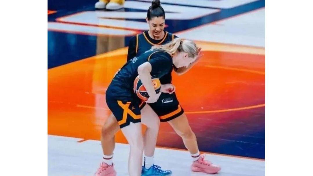 WNBA全明星众球员身着“还钱”T恤表达抗议(wnba全明星赛历史得分)