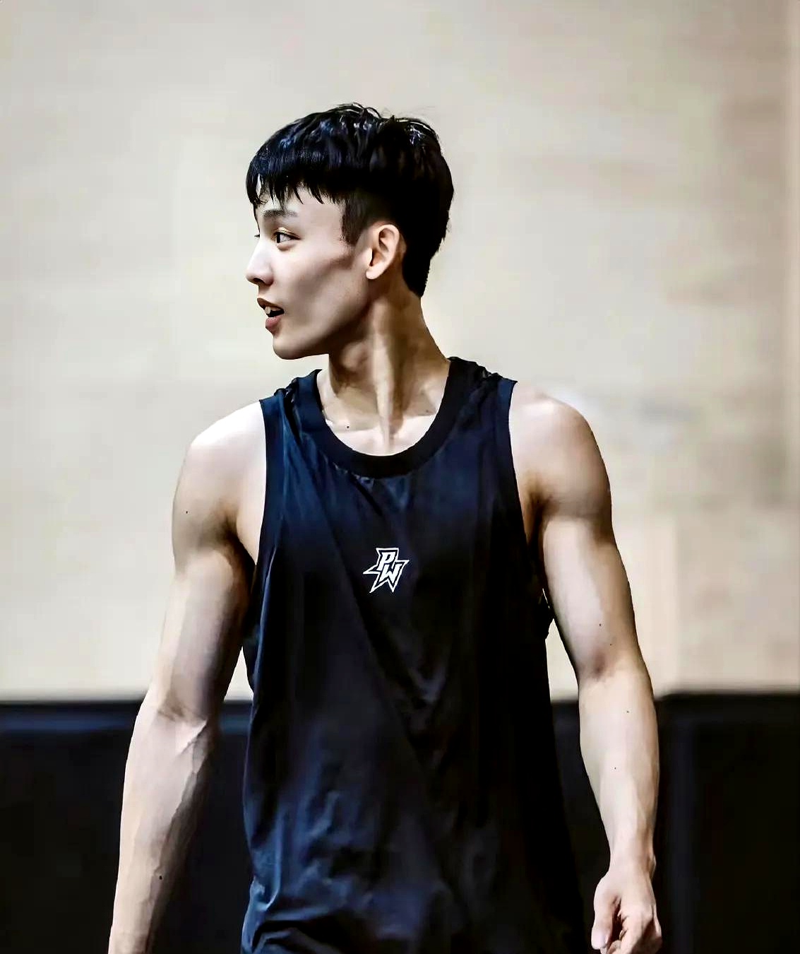 关于​徐杰2021年国家队高光集锦：从“菜鸟”到关键拼图的蜕变之路​的信息